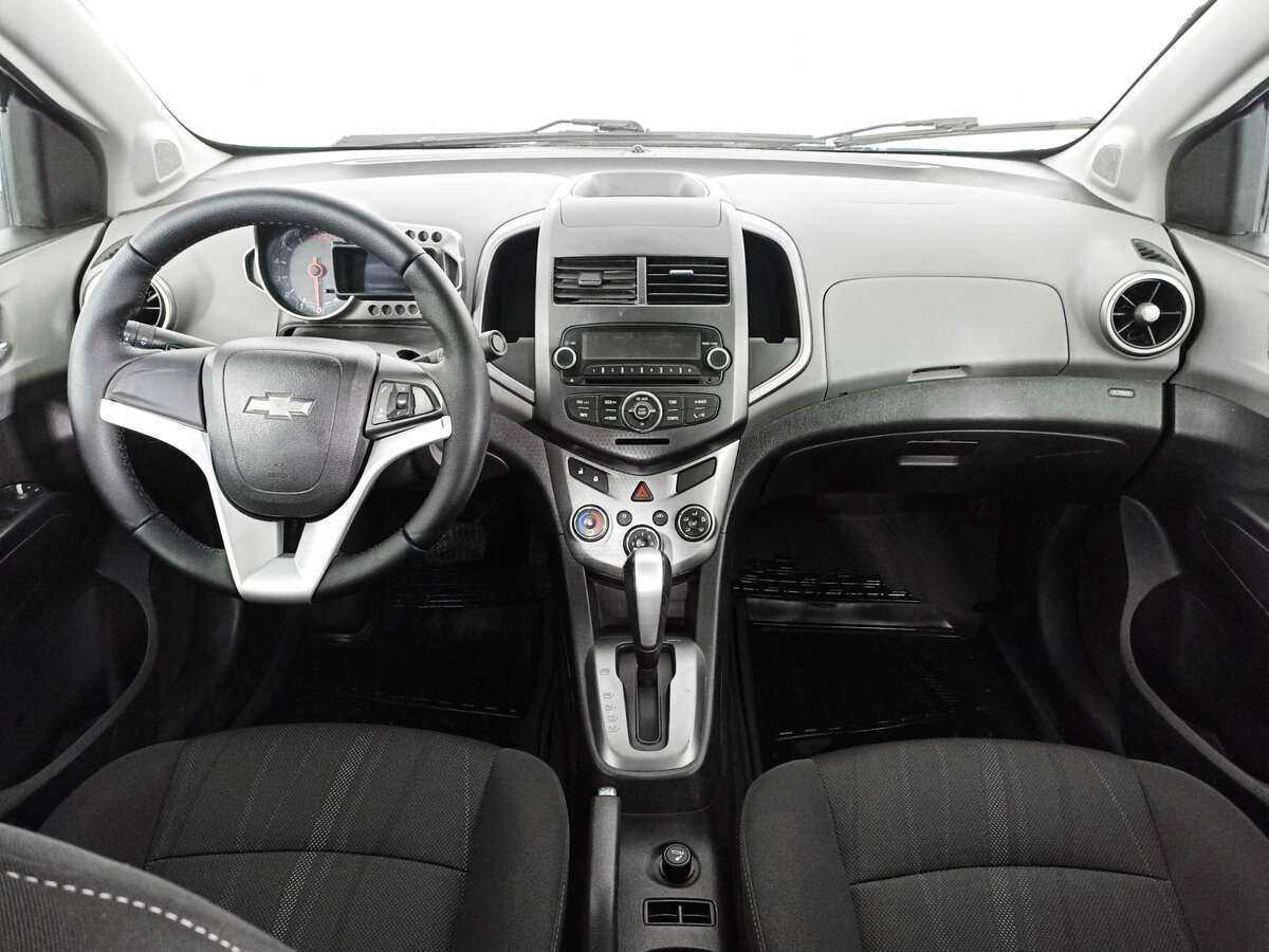 Chevrolet Aveo б/у, 2013, Автоматическая. Фото: #11