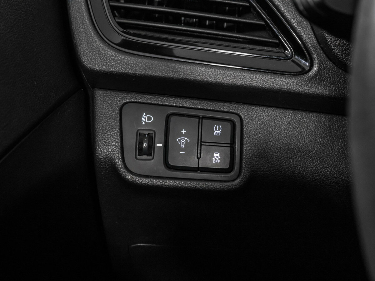 Hyundai Solaris б/у, 2021, Автоматическая. Фото: #12