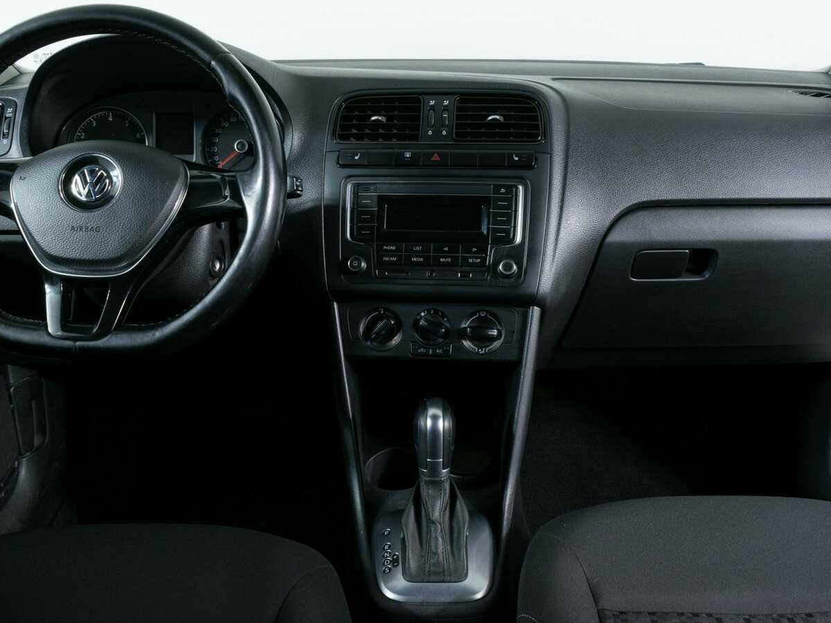 Volkswagen Polo б/у, 2017, Автоматическая. Фото: #8