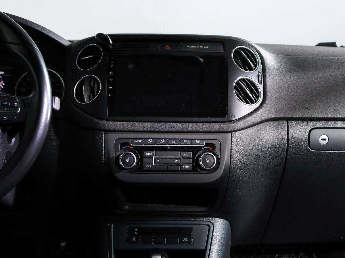 Volkswagen Tiguan б/у, 2012, Автоматическая. Фото: #12