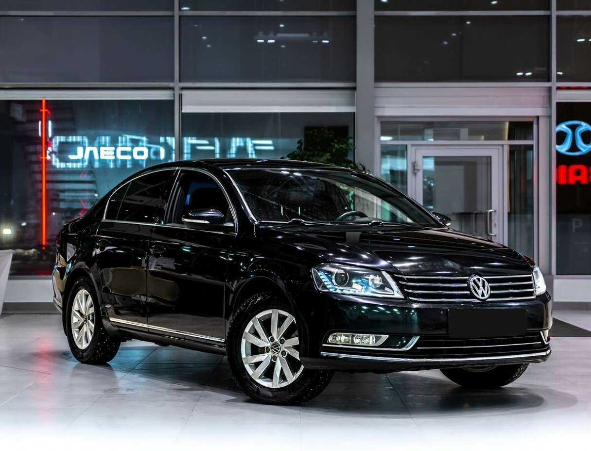 Volkswagen Passat б/у, 2013, Роботизированная. Фото: #2