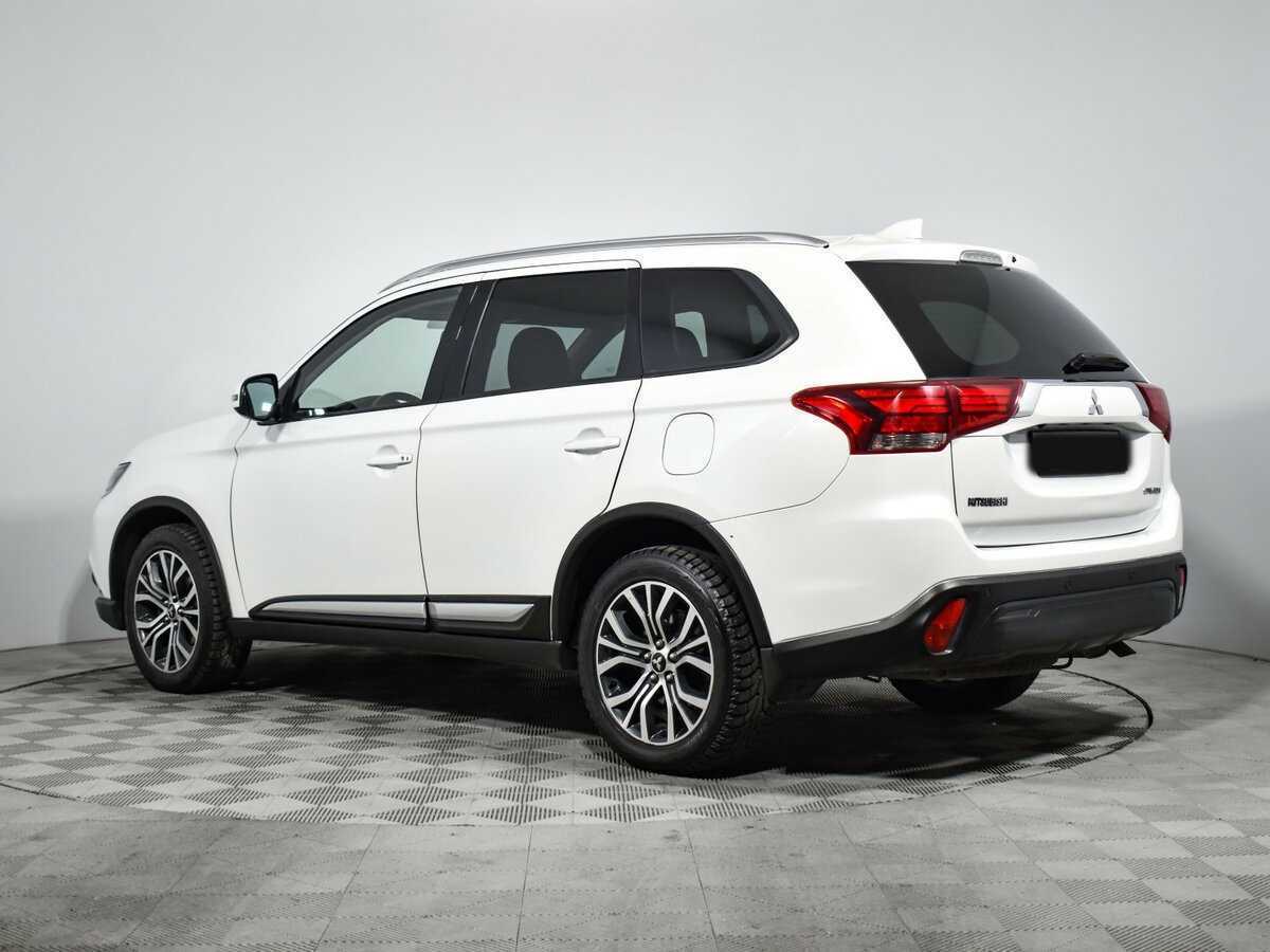 Mitsubishi Outlander б/у, 2018, Вариатор. Фото: #5