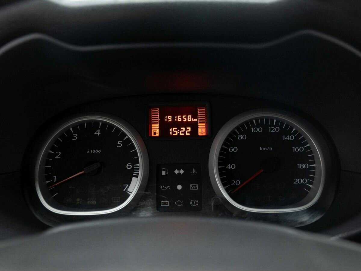 Renault Duster б/у, 2013, Механическая. Фото: #14