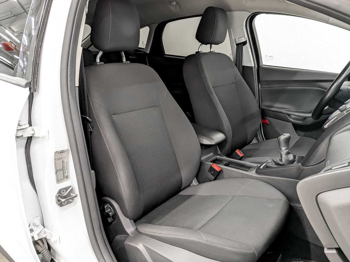 Ford Focus б/у, 2015, Механическая. Фото: #19