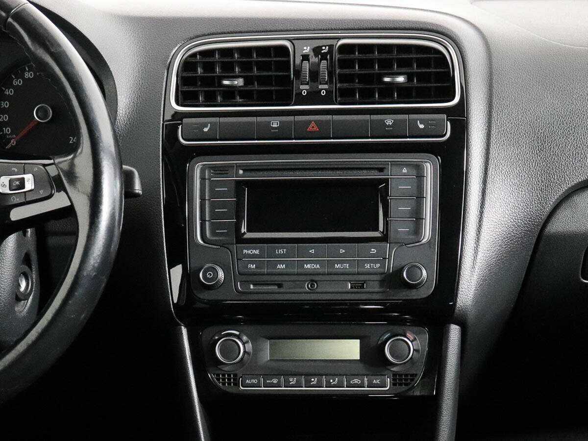 Volkswagen Polo б/у, 2017, Автоматическая. Фото: #11