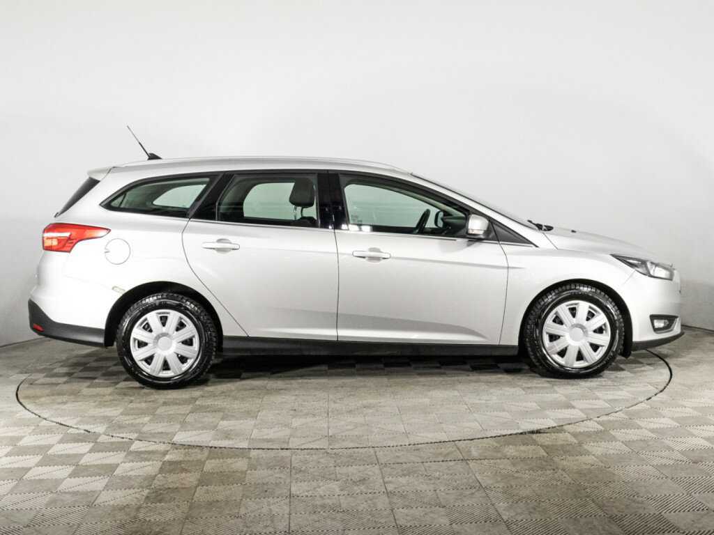 Ford Focus б/у, 2017, Автоматическая. Фото: #3