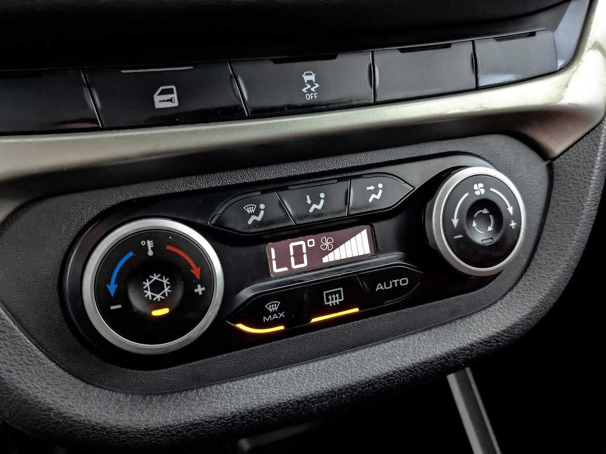 Lada (ВАЗ) Vesta б/у, 2019, Механическая. Фото: #21