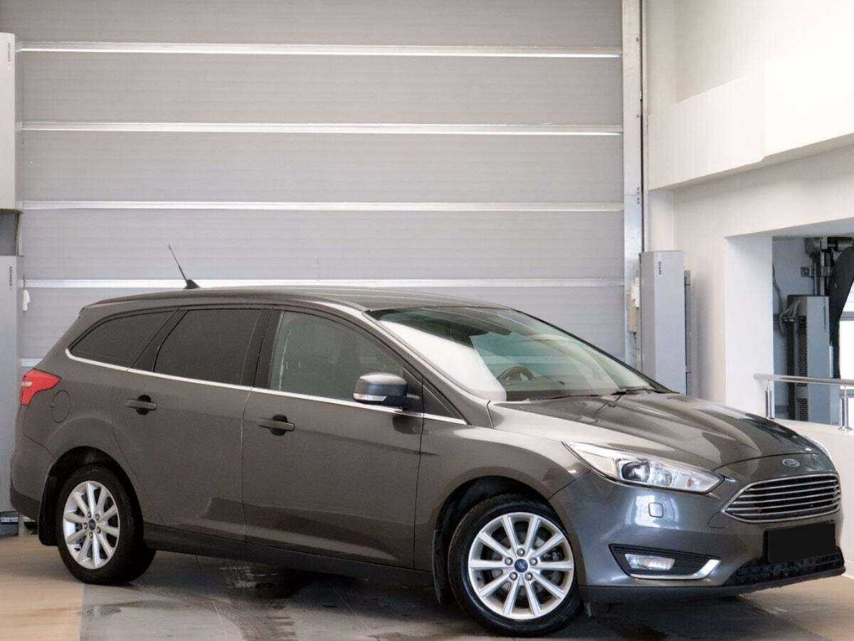 Ford Focus б/у, 2017, Автоматическая. Фото: #2