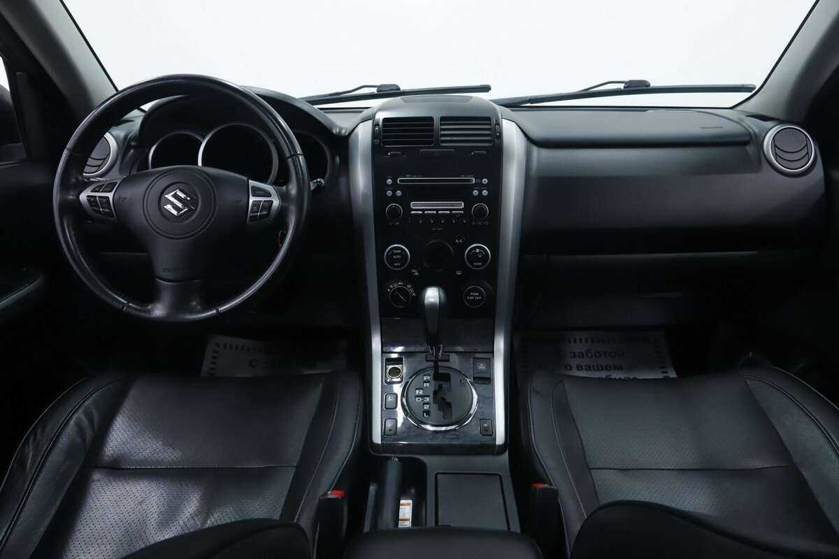 Suzuki Grand Vitara б/у, 2012, Автоматическая. Фото: #9