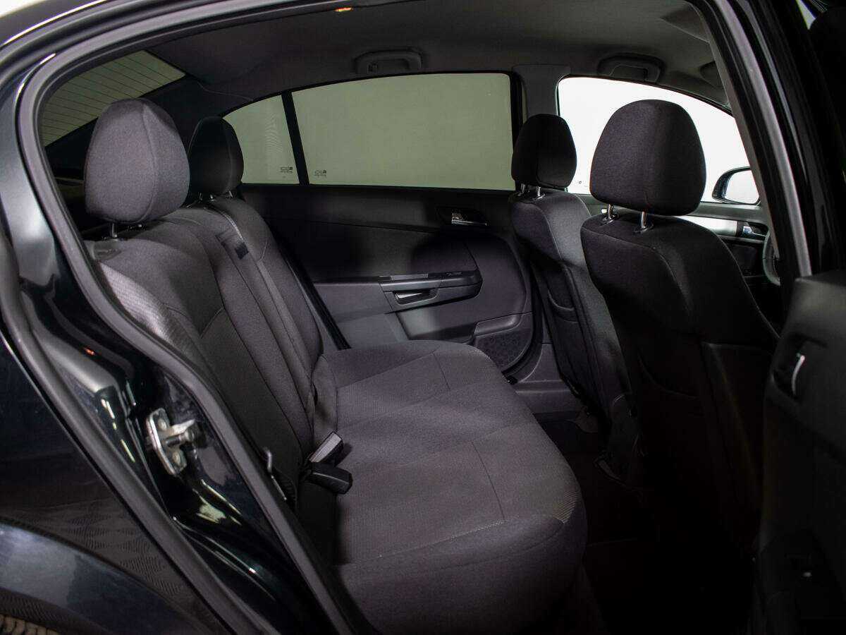 Opel Astra б/у, 2014, Автоматическая. Фото: #7