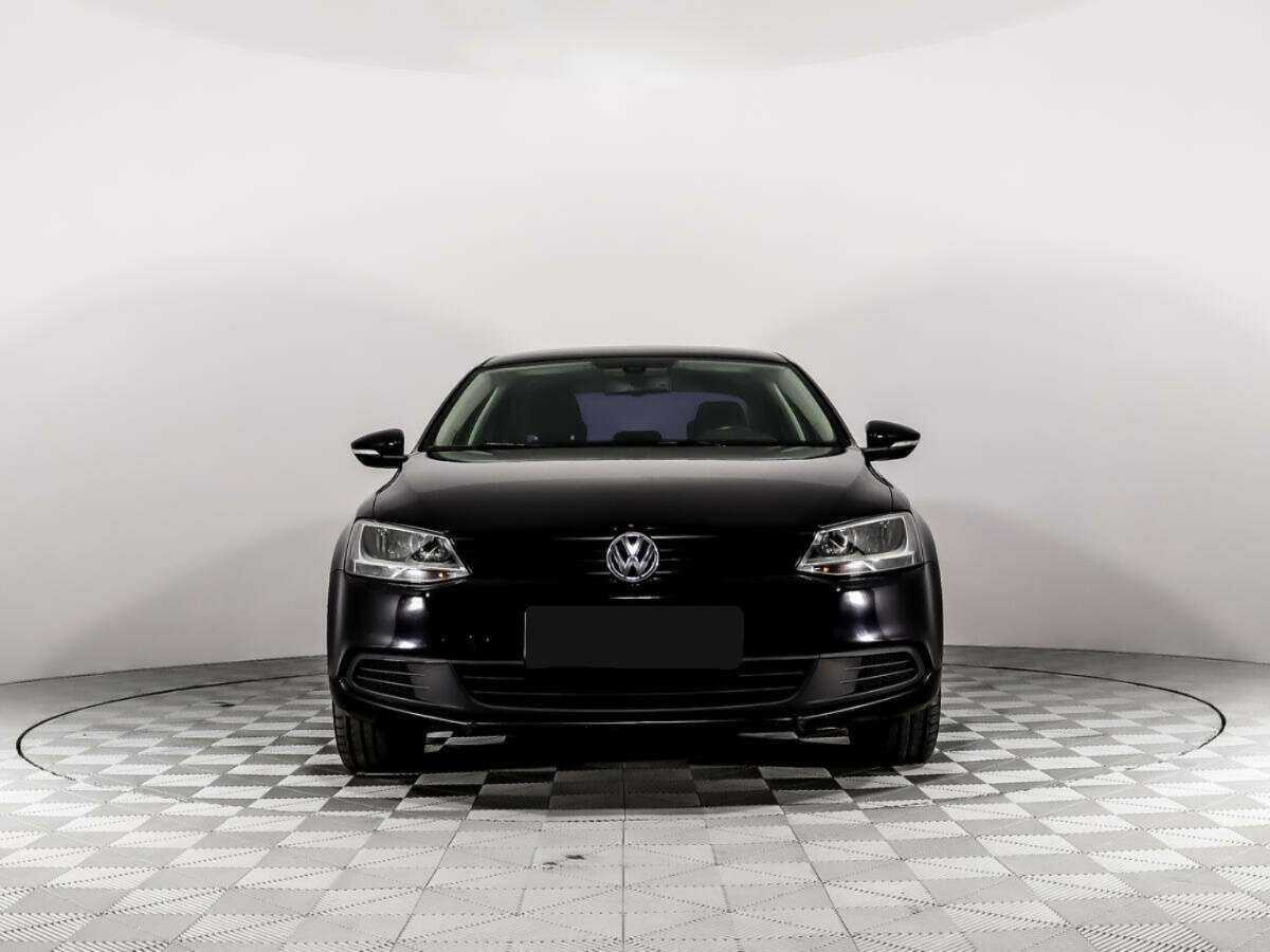 Volkswagen Jetta б/у, 2014, Автоматическая. Фото: #1