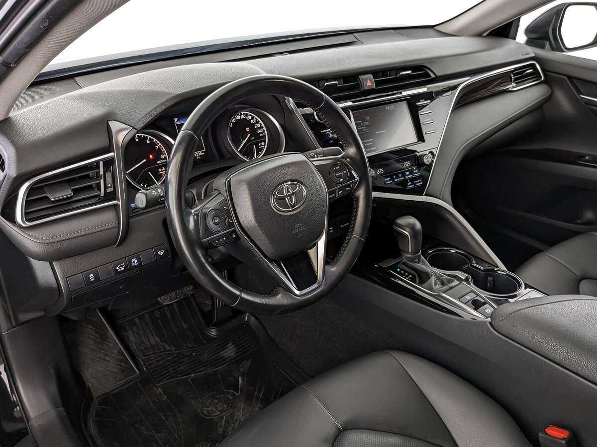 Toyota Camry б/у, 2019, Автоматическая. Фото: #9