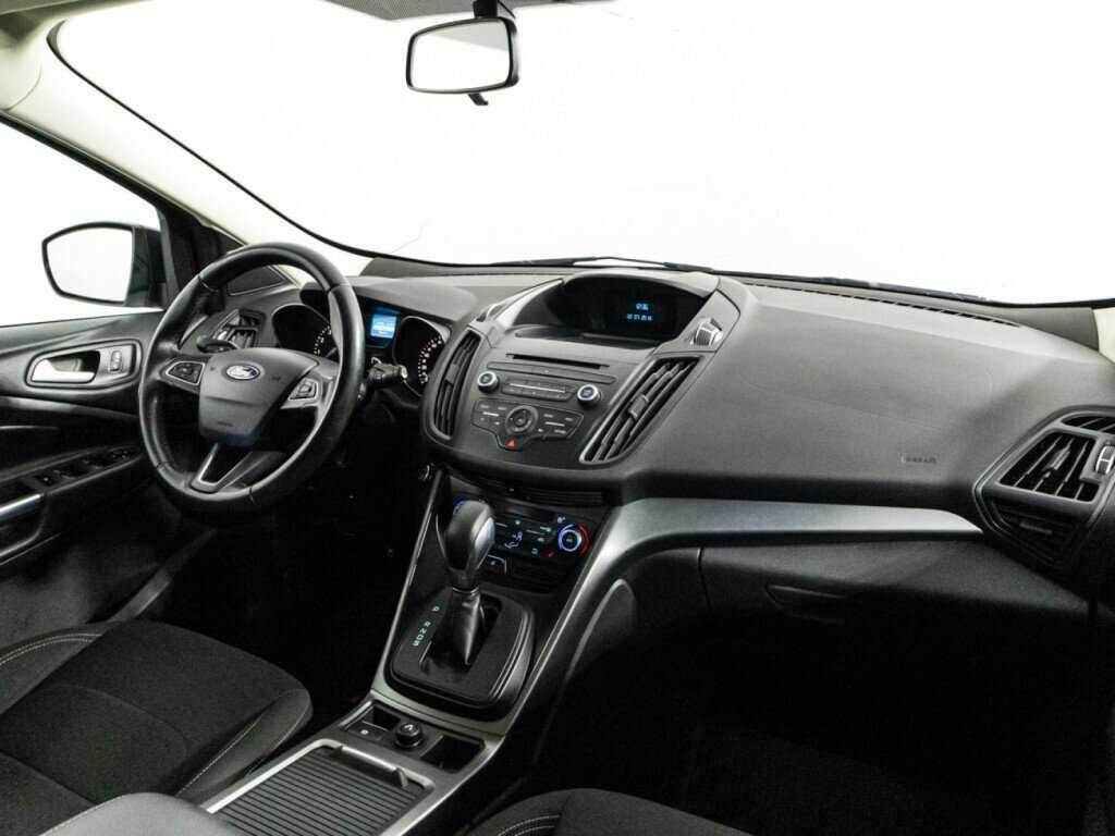 Ford Kuga б/у, 2018, Автоматическая. Фото: #8