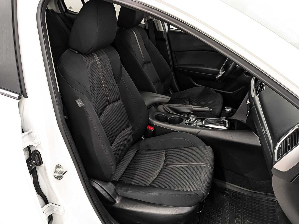 Mazda 3 б/у, 2018, Автоматическая. Фото: #21