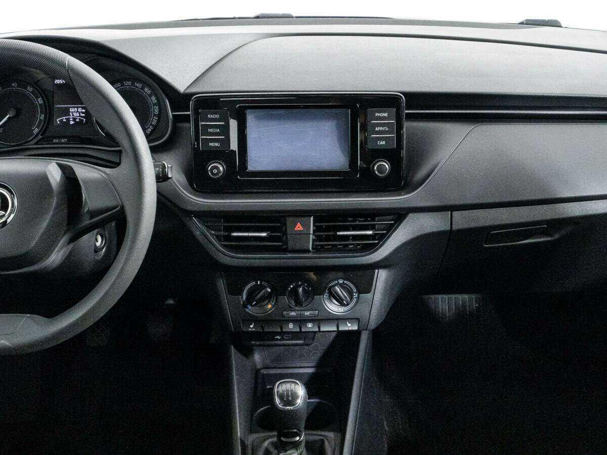 Skoda Rapid б/у, 2021, Механическая. Фото: #13