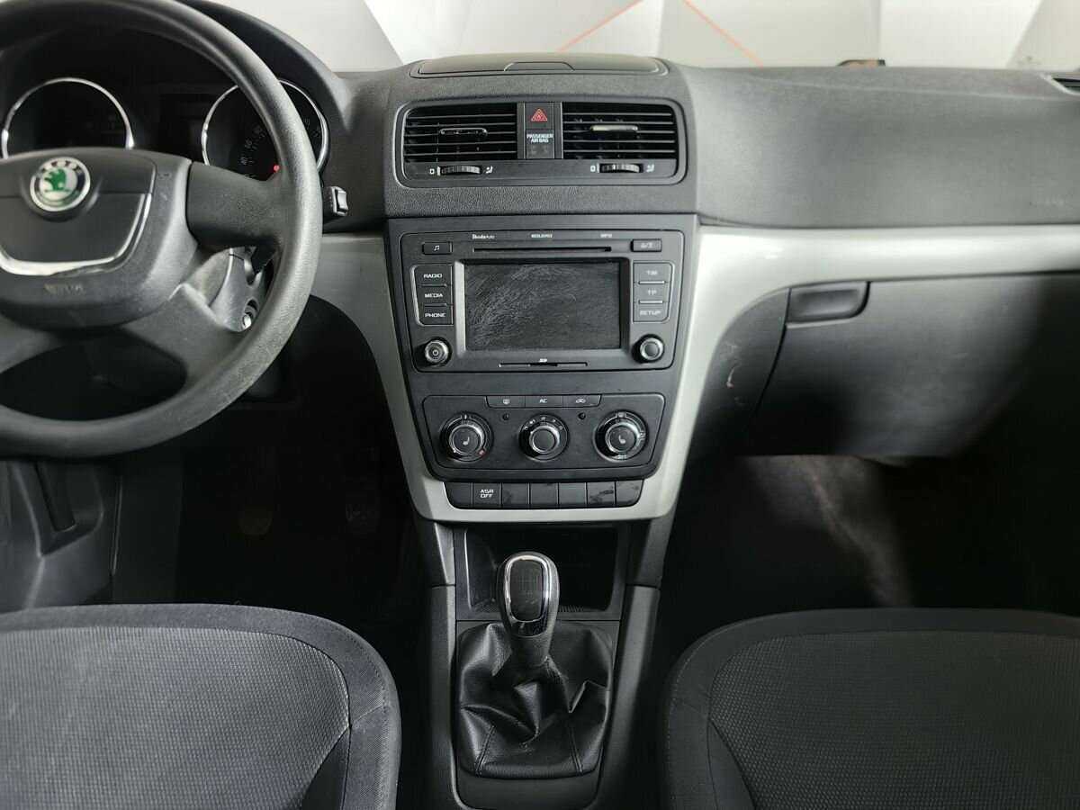 Skoda Yeti б/у, 2012, Роботизированная. Фото: #9