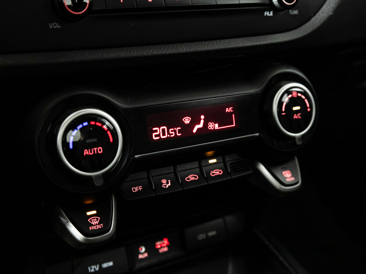 Kia Rio б/у, 2017, Автоматическая. Фото: #13