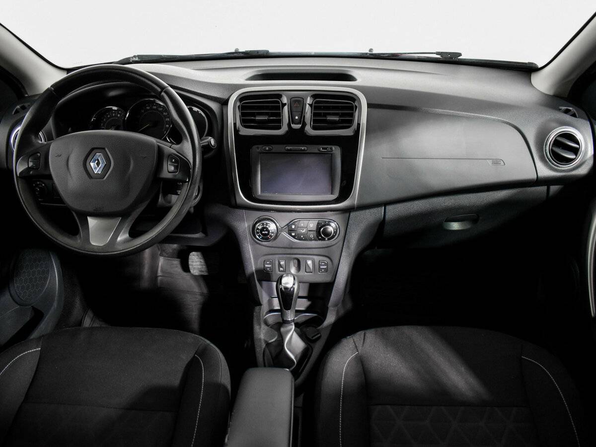 Renault Sandero б/у, 2016, Автоматическая. Фото: #12