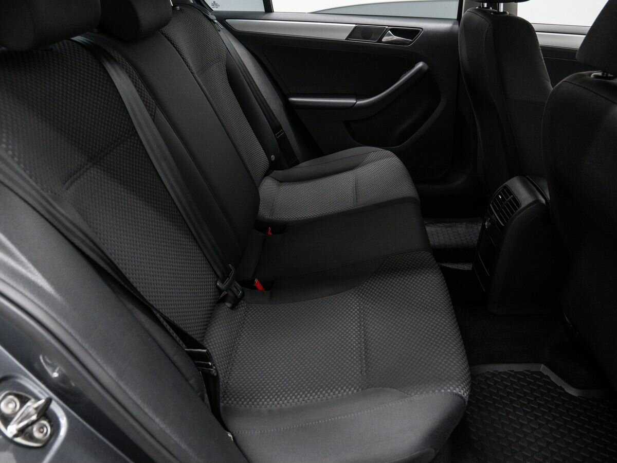 Volkswagen Jetta б/у, 2012, Автоматическая. Фото: #9