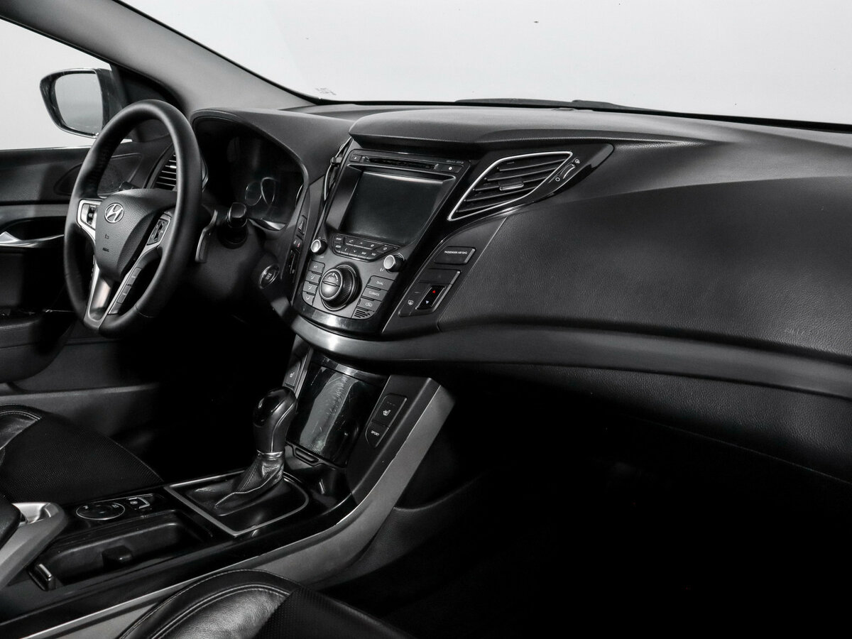 Hyundai i40 б/у, 2014, Автоматическая. Фото: #6