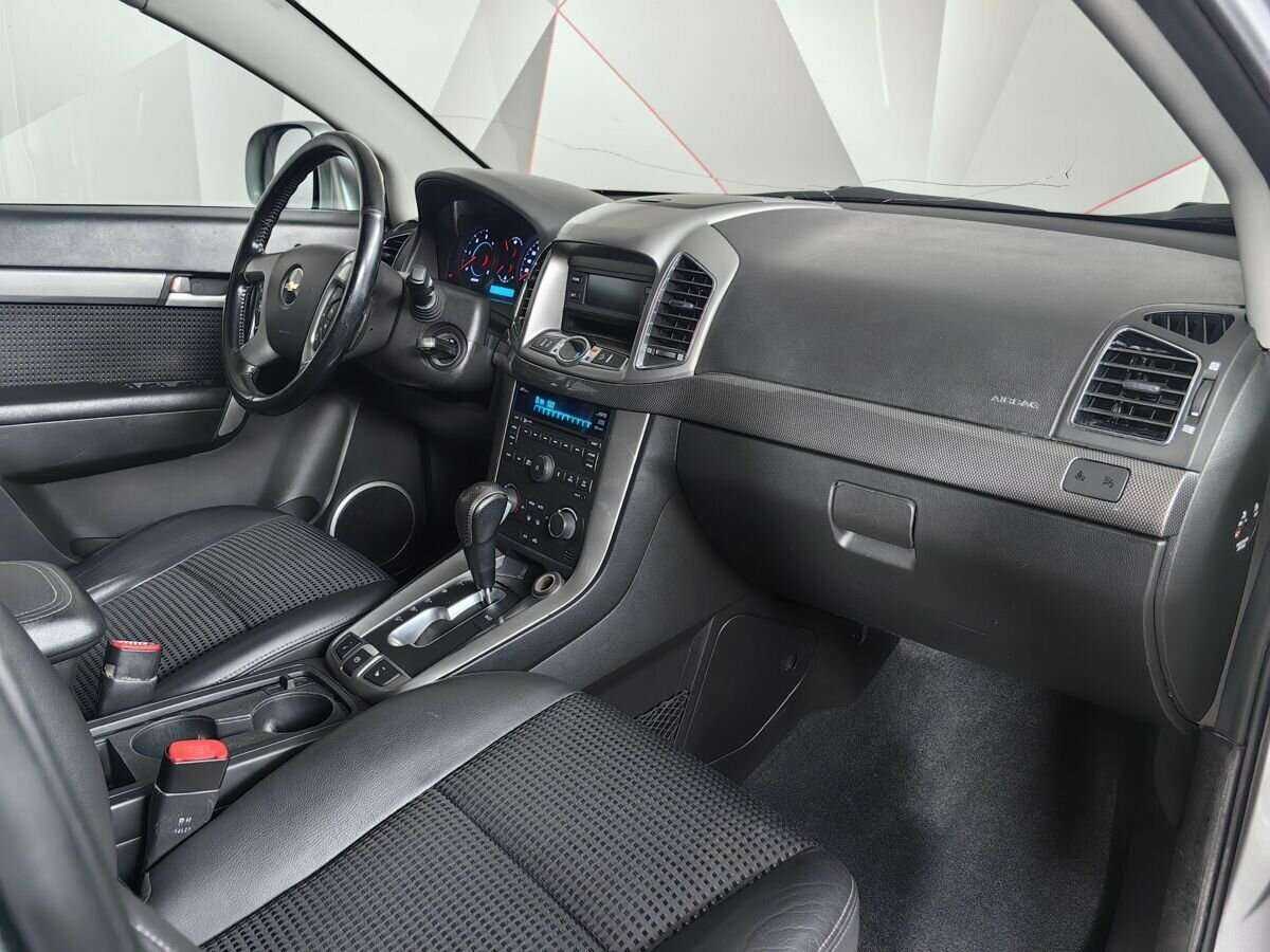 Chevrolet Captiva б/у, 2013, Автоматическая. Фото: #8