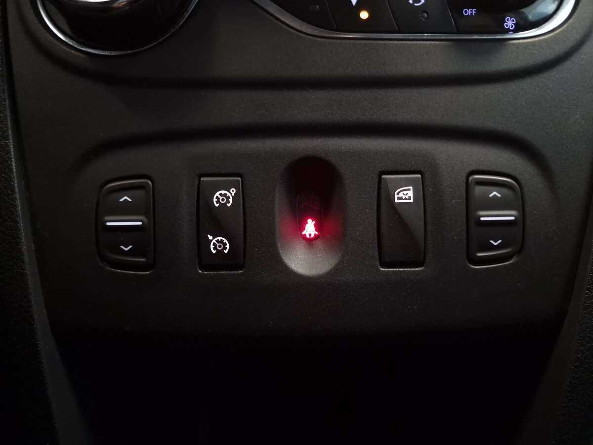 Renault Sandero б/у, 2019, Механическая. Фото: #13