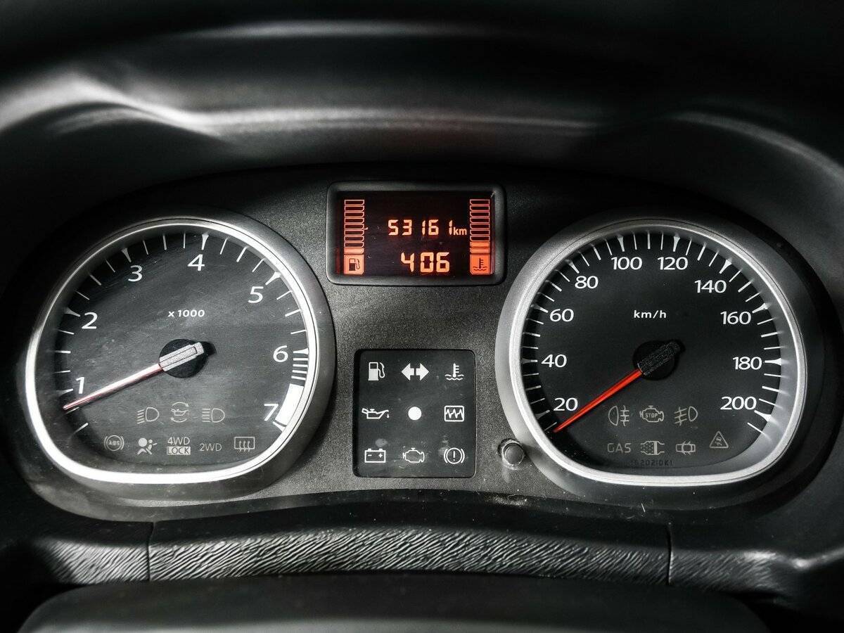 Renault Duster б/у, 2013, Механическая. Фото: #9