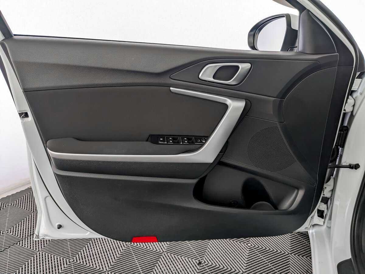 Kia Ceed б/у, 2018, Автоматическая. Фото: #14