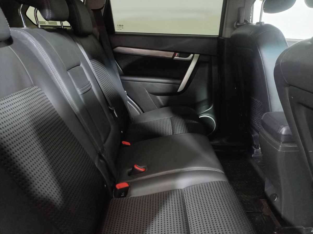 Chevrolet Captiva б/у, 2012, Автоматическая. Фото: #9