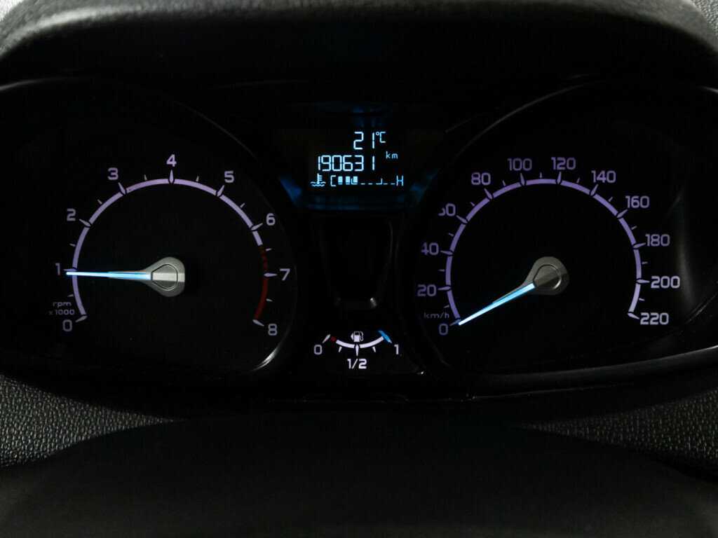 Ford EcoSport б/у, 2017, Механическая. Фото: #11