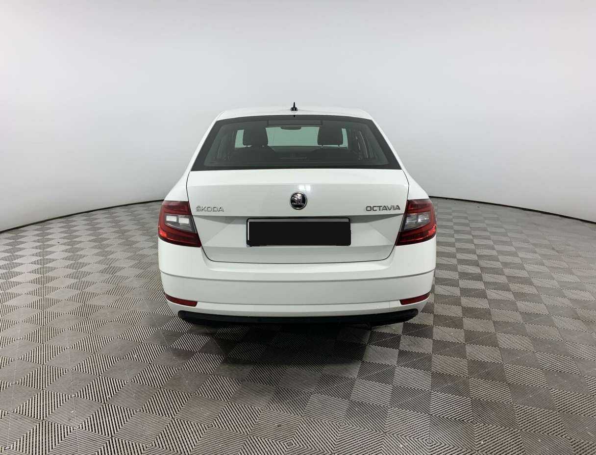 Skoda Octavia б/у, 2018, Роботизированная. Фото: #5