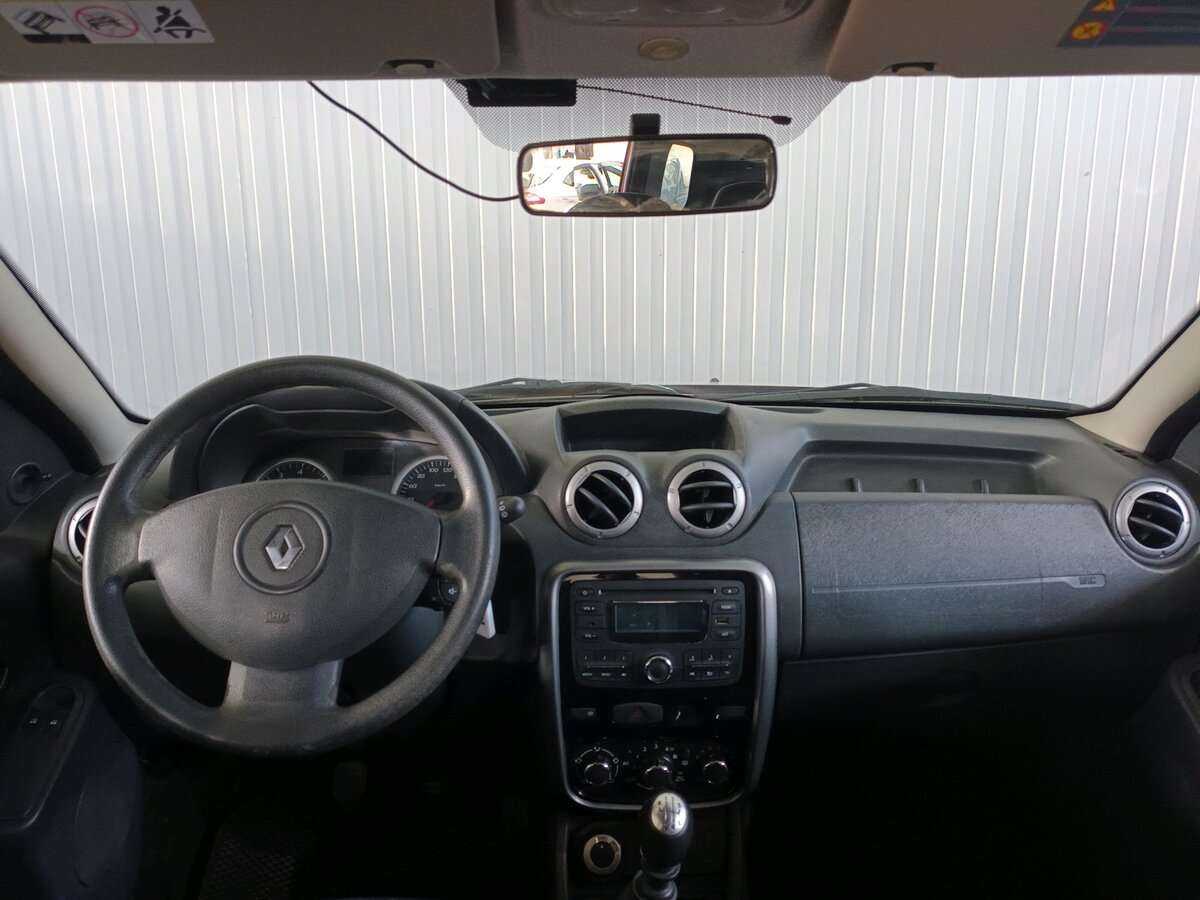 Renault Duster б/у, 2012, Механическая. Фото: #8