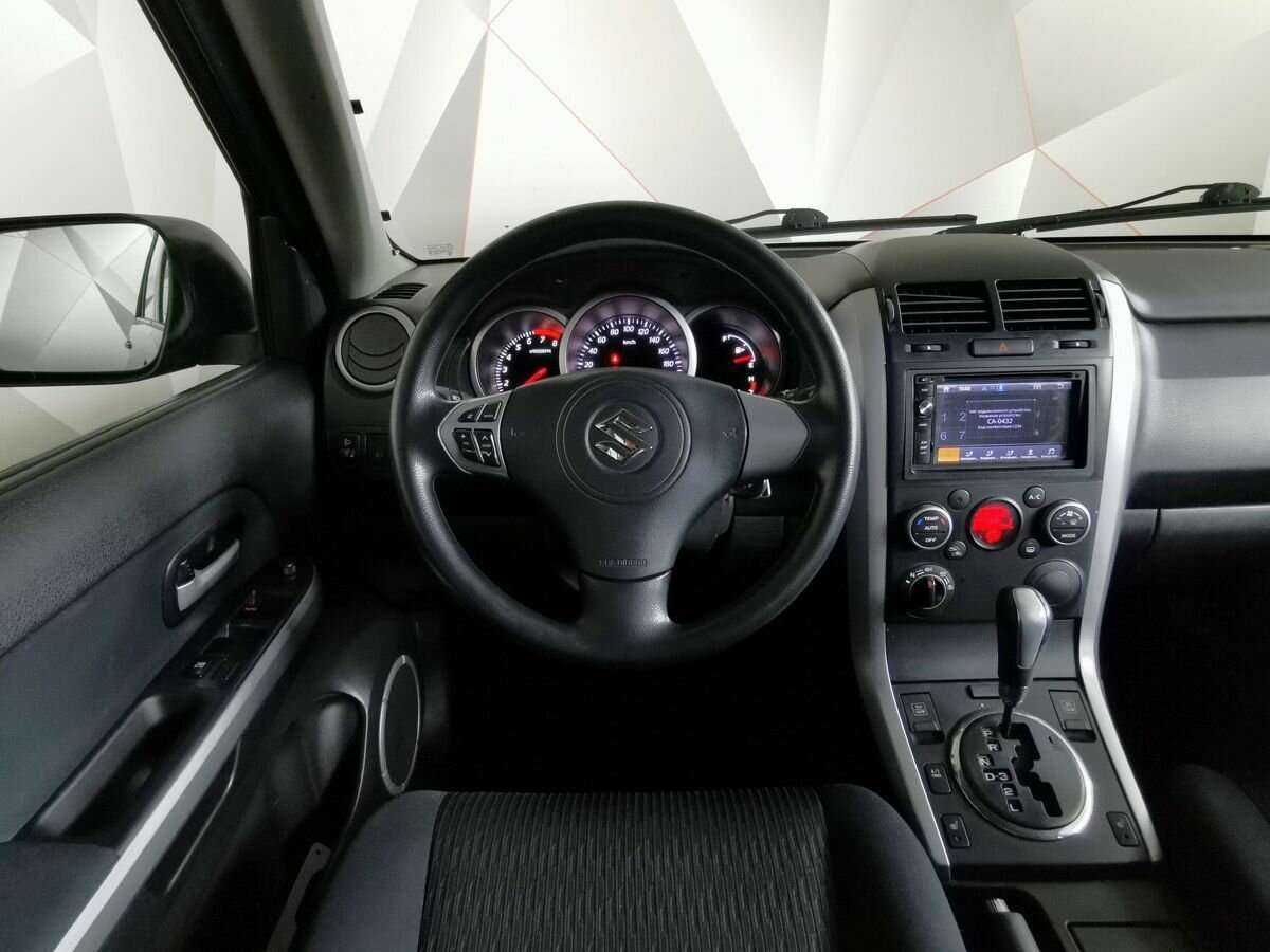 Suzuki Grand Vitara б/у, 2013, Автоматическая. Фото: #14