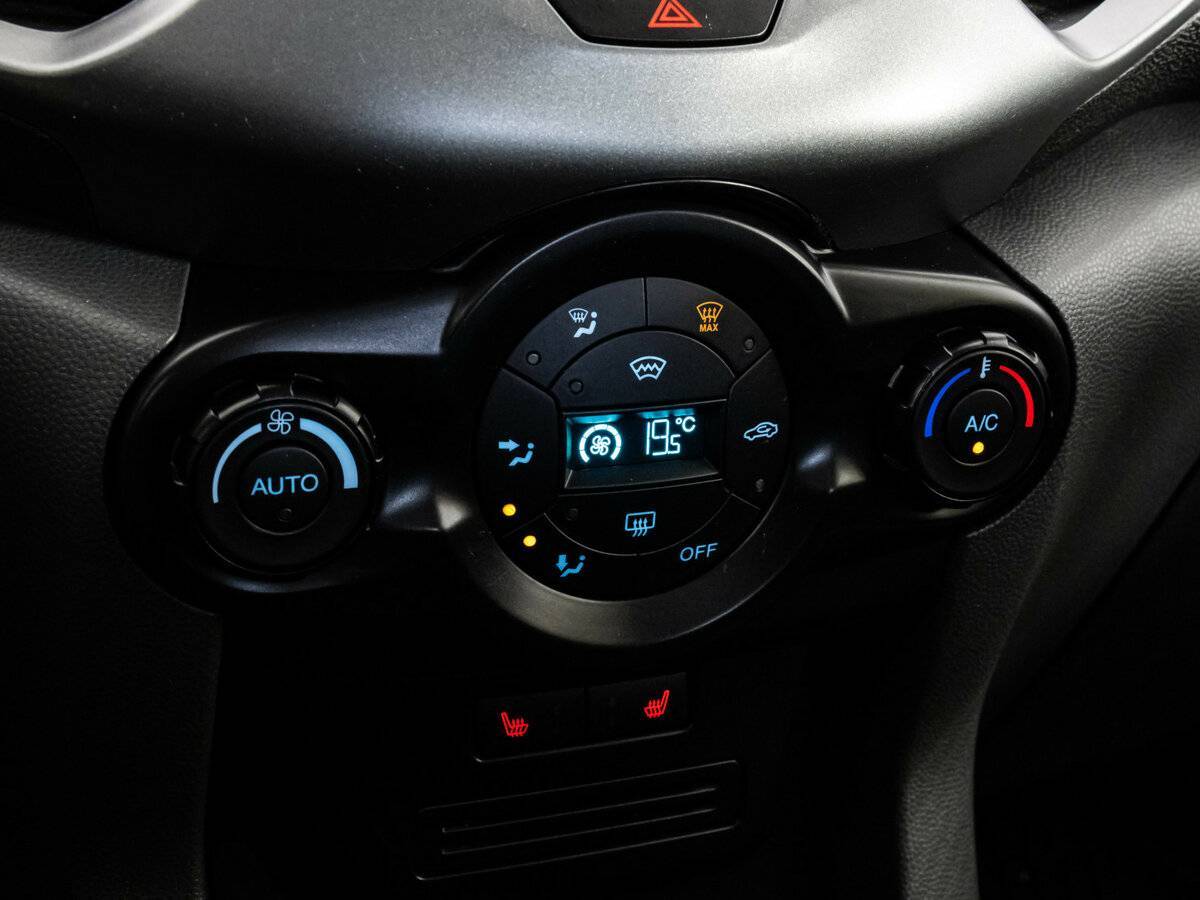 Ford EcoSport б/у, 2016, Роботизированная. Фото: #13