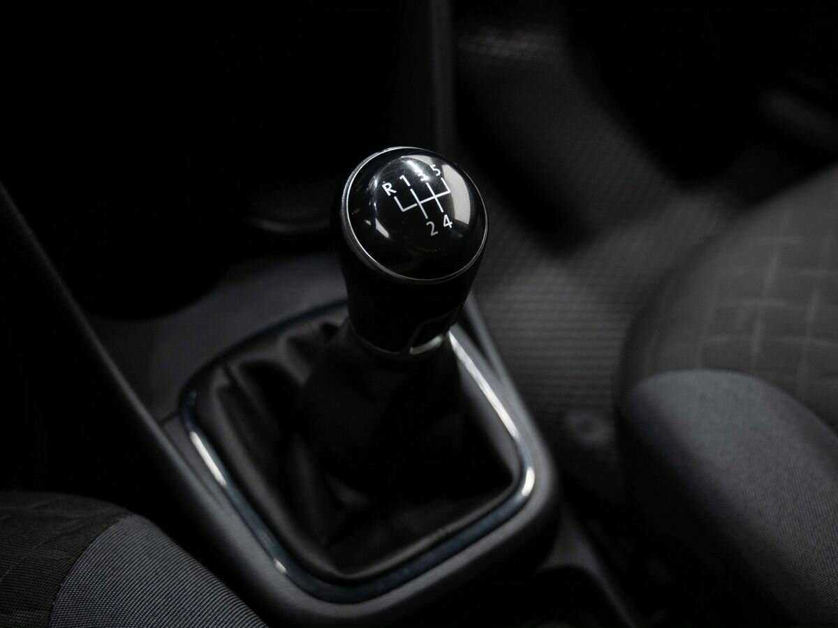 Volkswagen Polo б/у, 2018, Механическая. Фото: #22