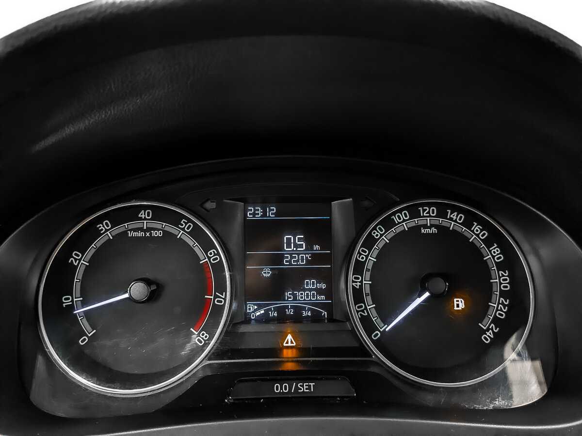 Skoda Rapid б/у, 2017, Механическая. Фото: #13