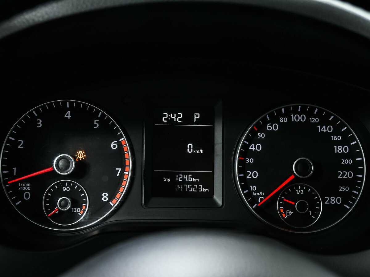 Volkswagen Jetta б/у, 2013, Роботизированная. Фото: #9