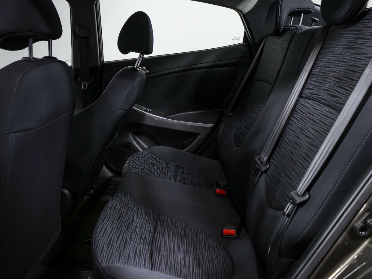 Hyundai Solaris б/у, 2015, Автоматическая. Фото: #11