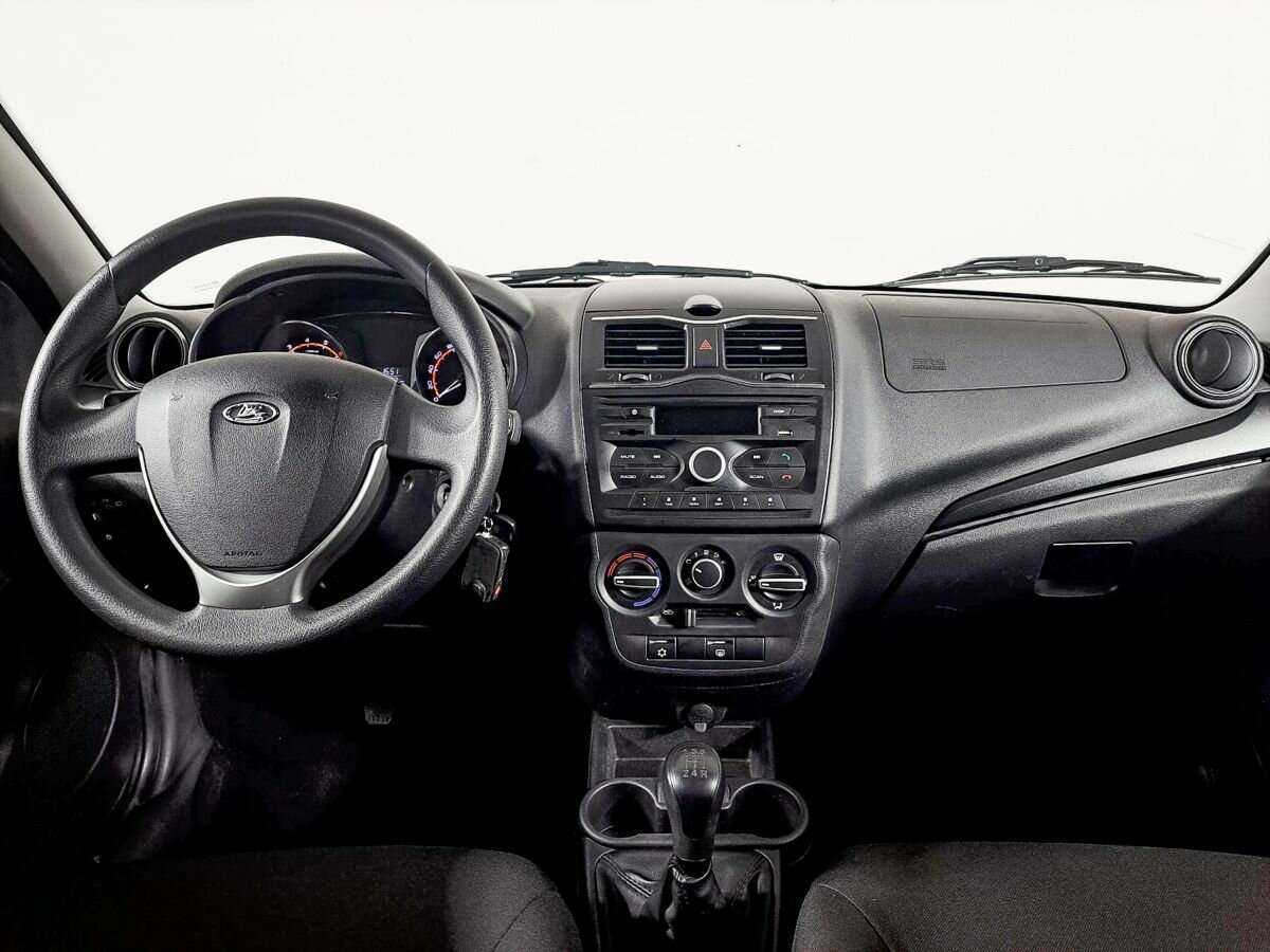 Lada (ВАЗ) Granta б/у, 2019, Механическая. Фото: #11