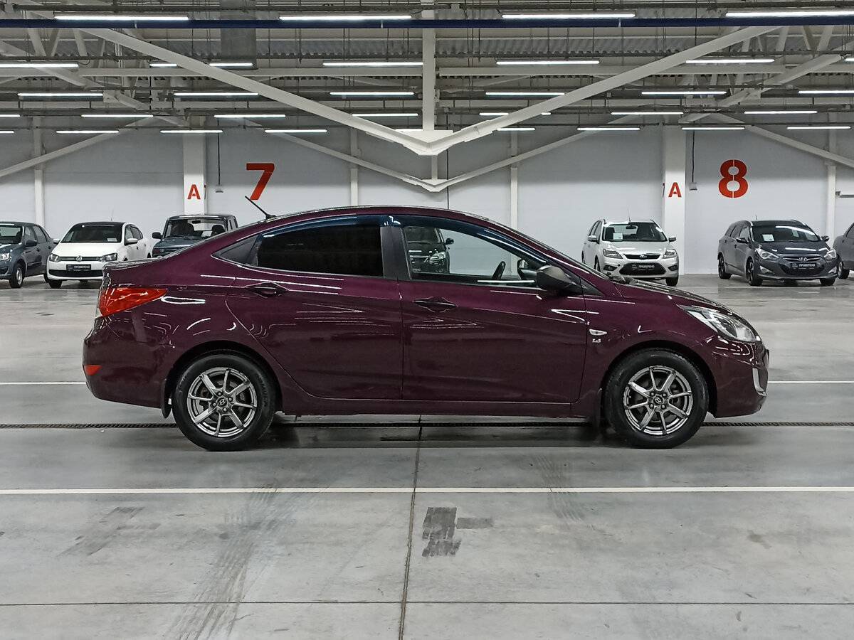 Hyundai Solaris б/у, 2013, Механическая. Фото: #3
