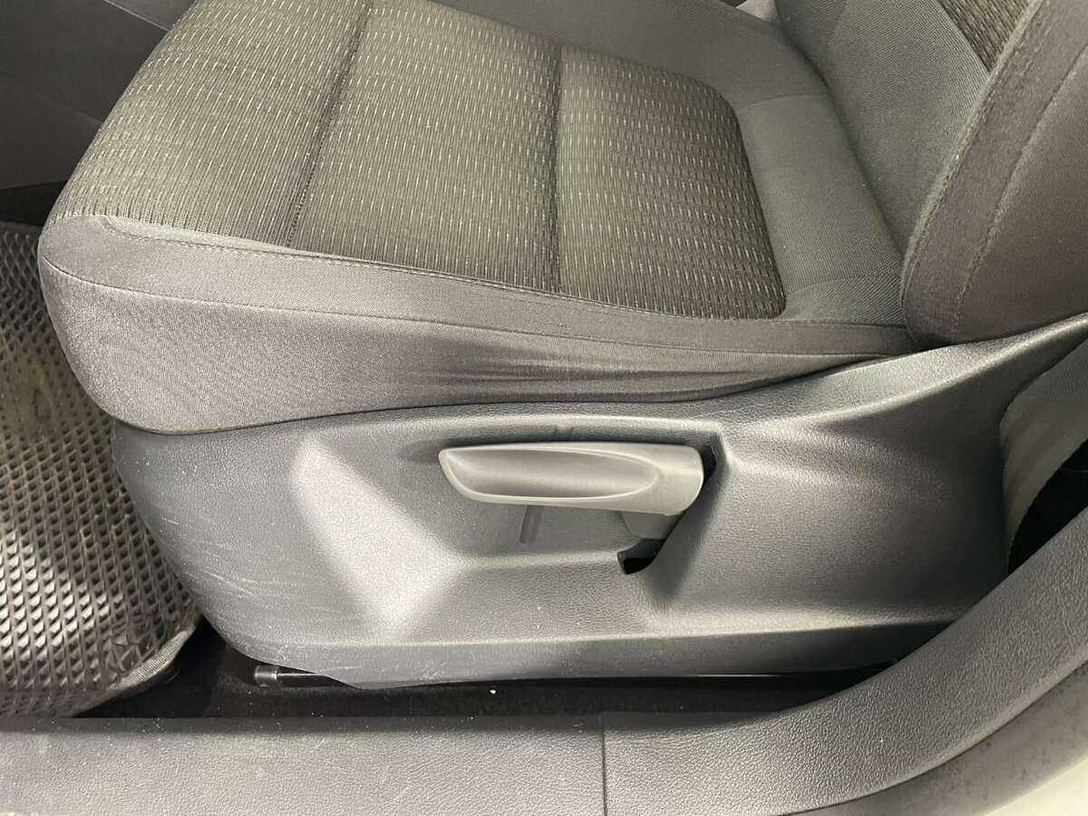 Volkswagen Tiguan б/у, 2014, Механическая. Фото: #7