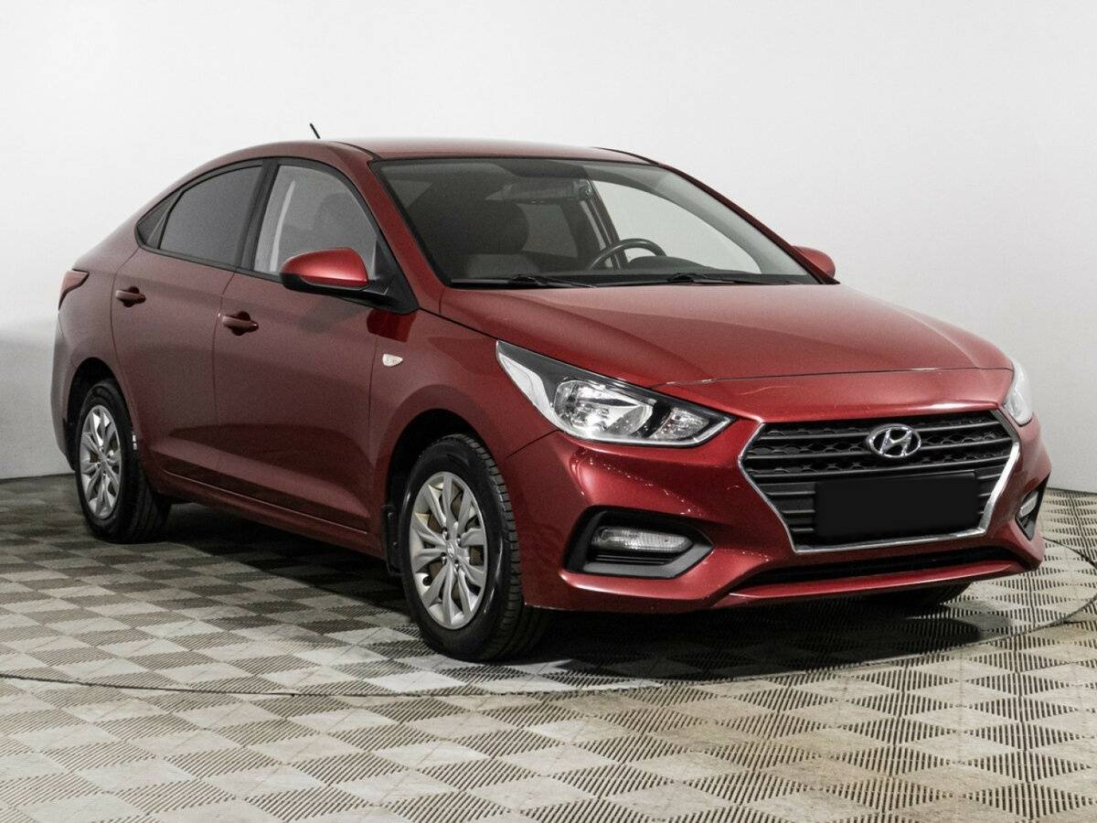 Hyundai Solaris б/у, 2018, Автоматическая. Фото: #2
