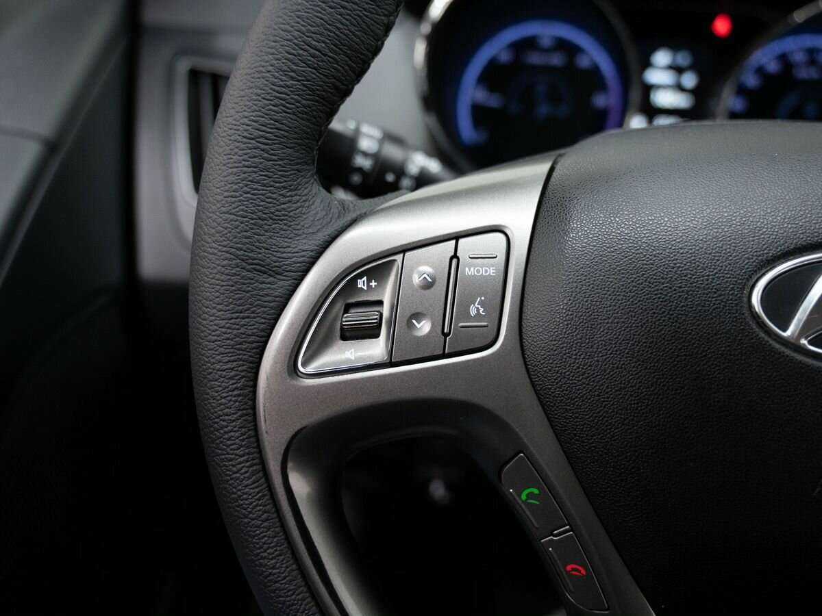 Hyundai ix35 б/у, 2014, Автоматическая. Фото: #19