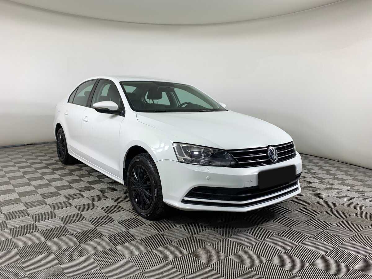 Volkswagen Jetta б/у, 2017, Роботизированная. Фото: #2