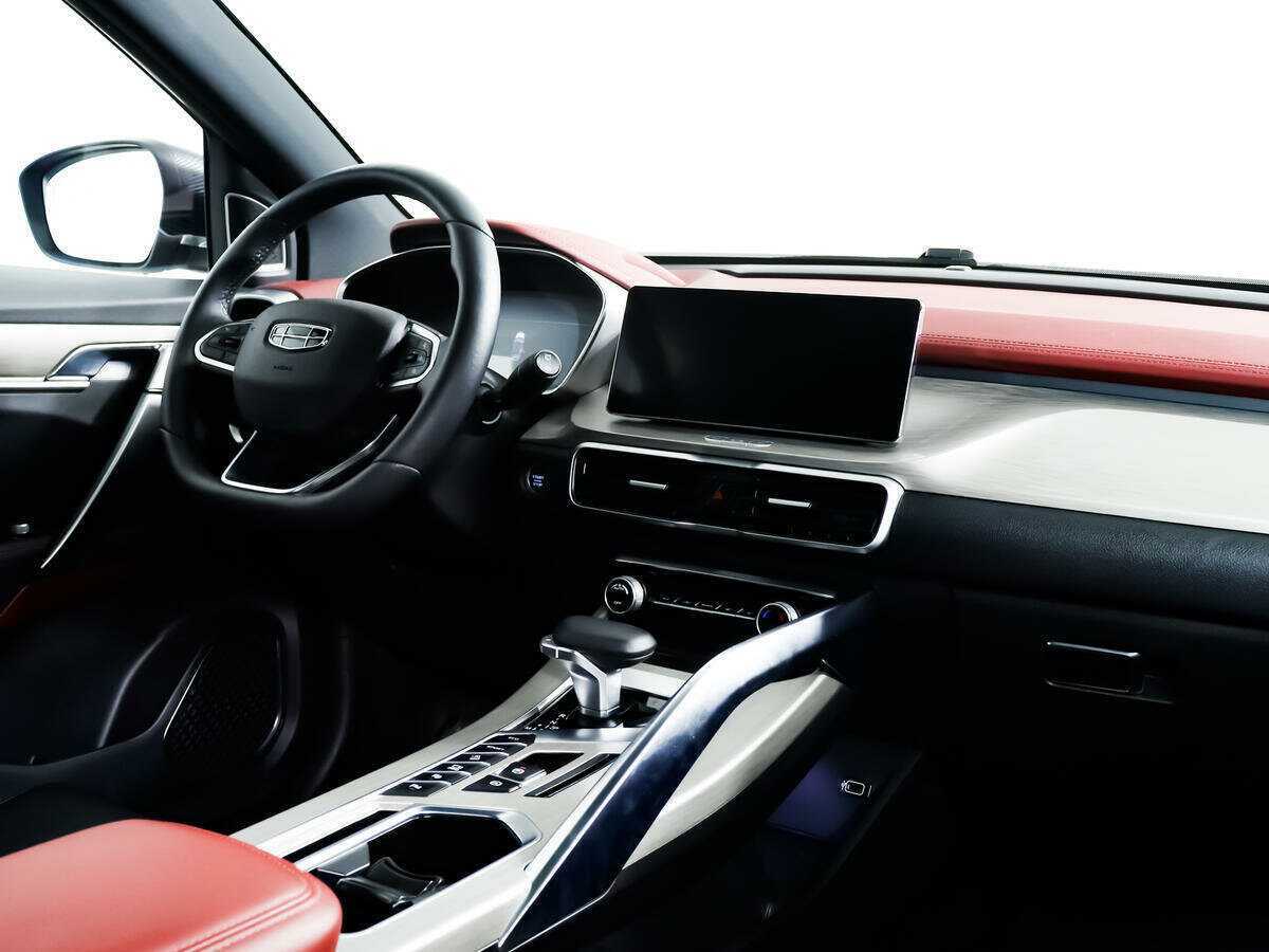 Geely Coolray б/у, 2022, Роботизированная. Фото: #6