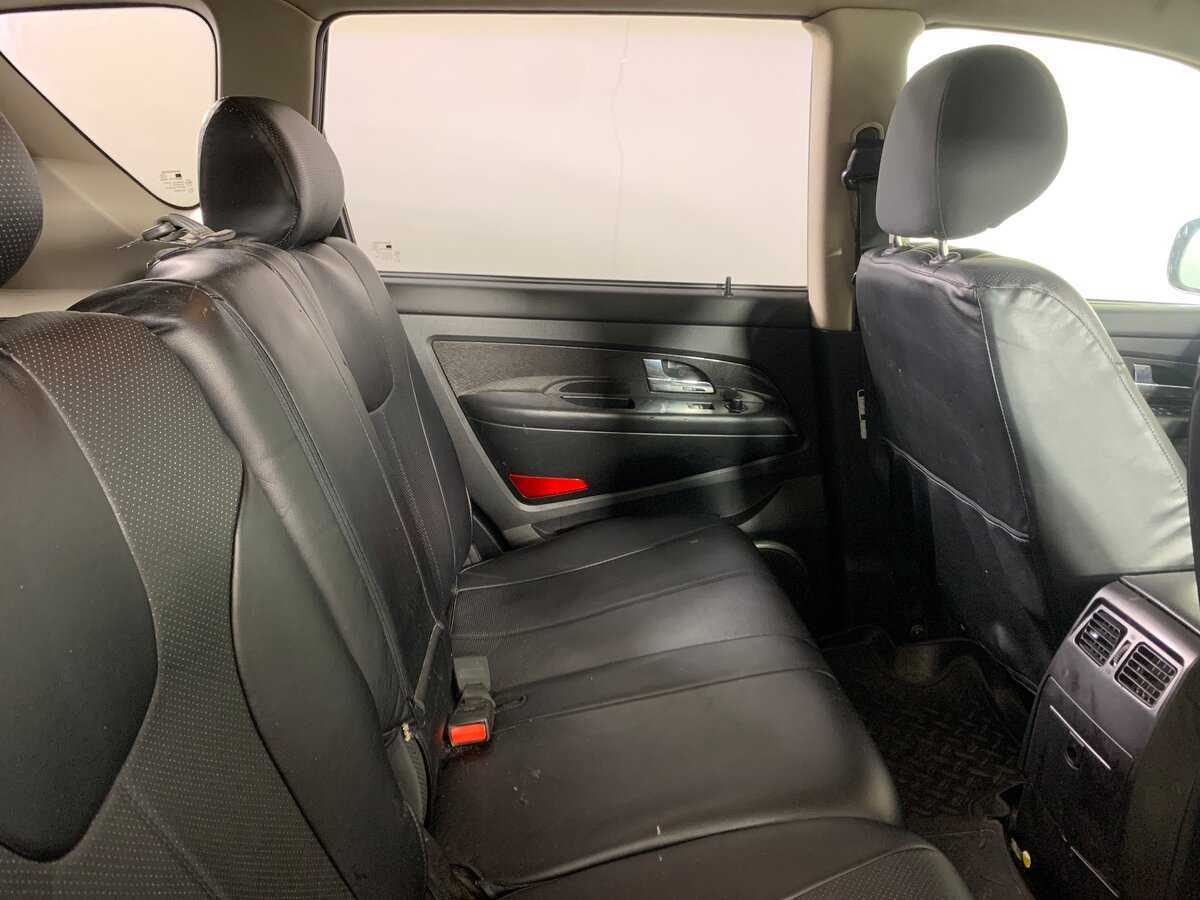 SsangYong Rexton б/у, 2012, Механическая. Фото: #17