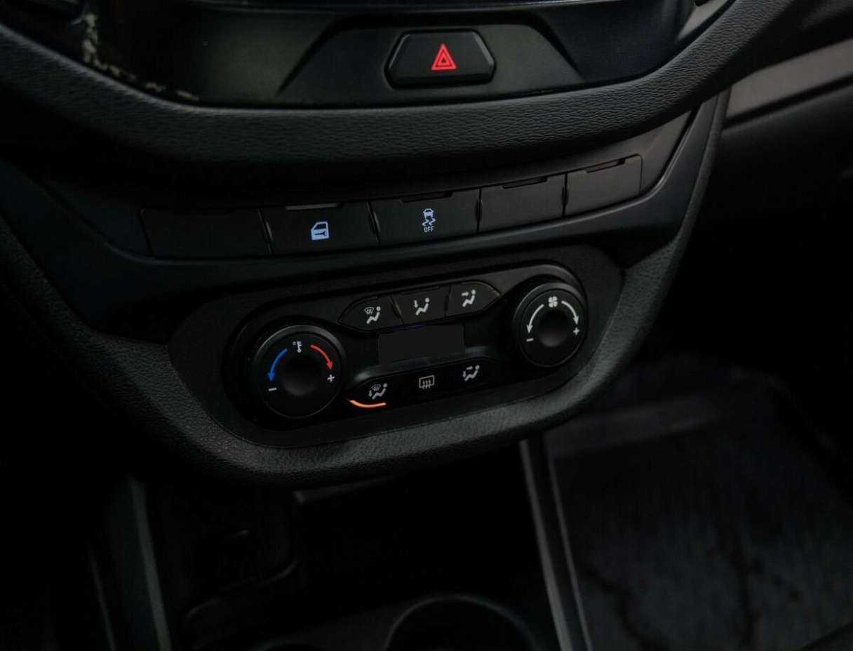 Lada (ВАЗ) Vesta б/у, 2020, Механическая. Фото: #15