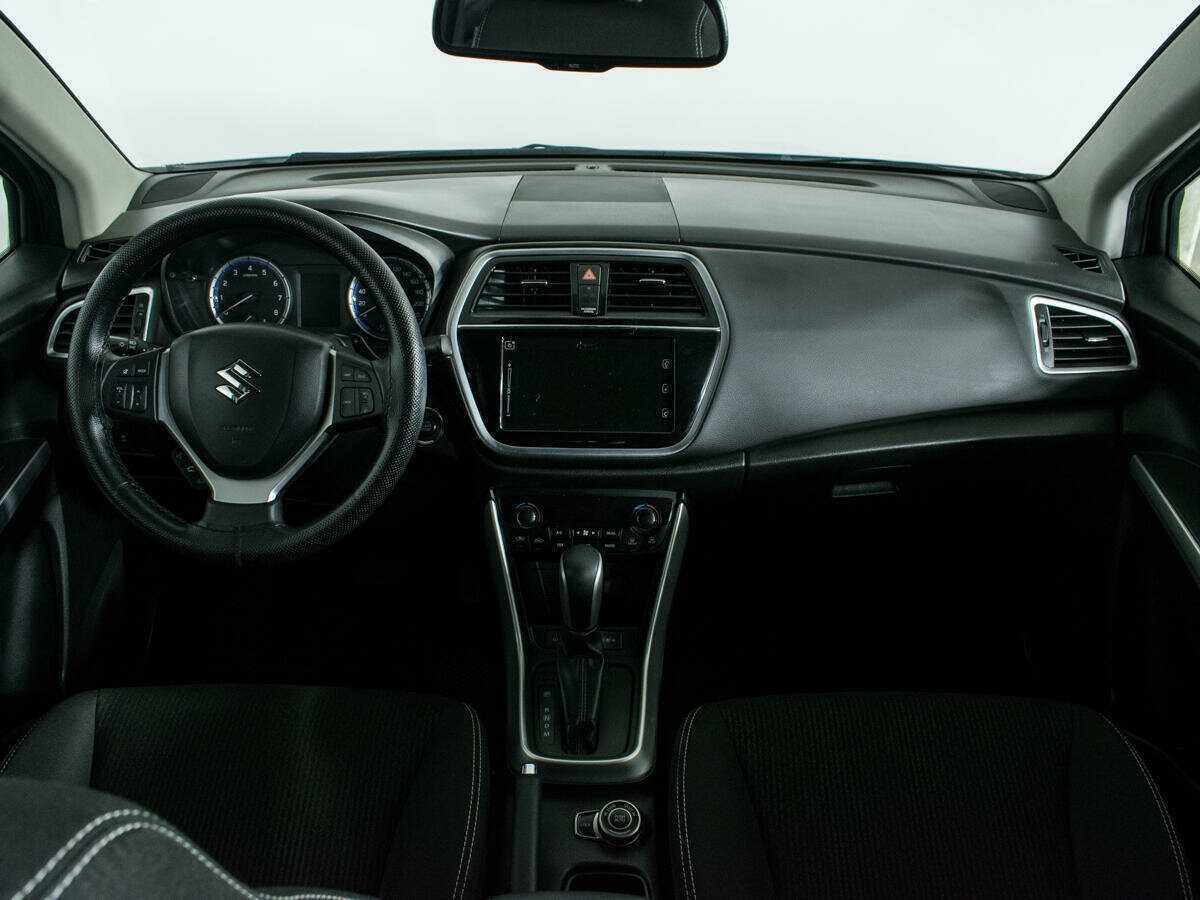 Suzuki SX4 б/у, 2018, Автоматическая. Фото: #11