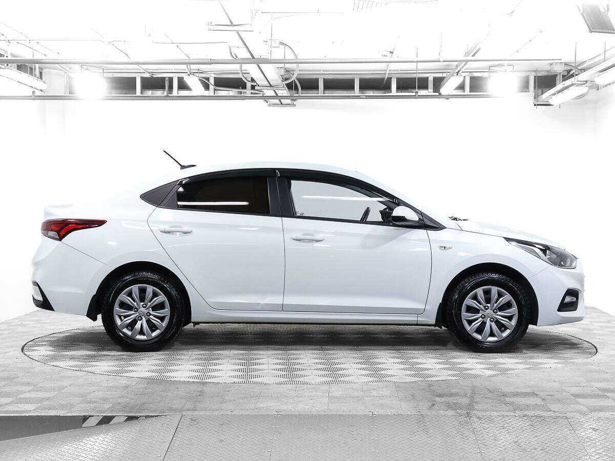 Hyundai Solaris б/у, 2017, Автоматическая. Фото: #3