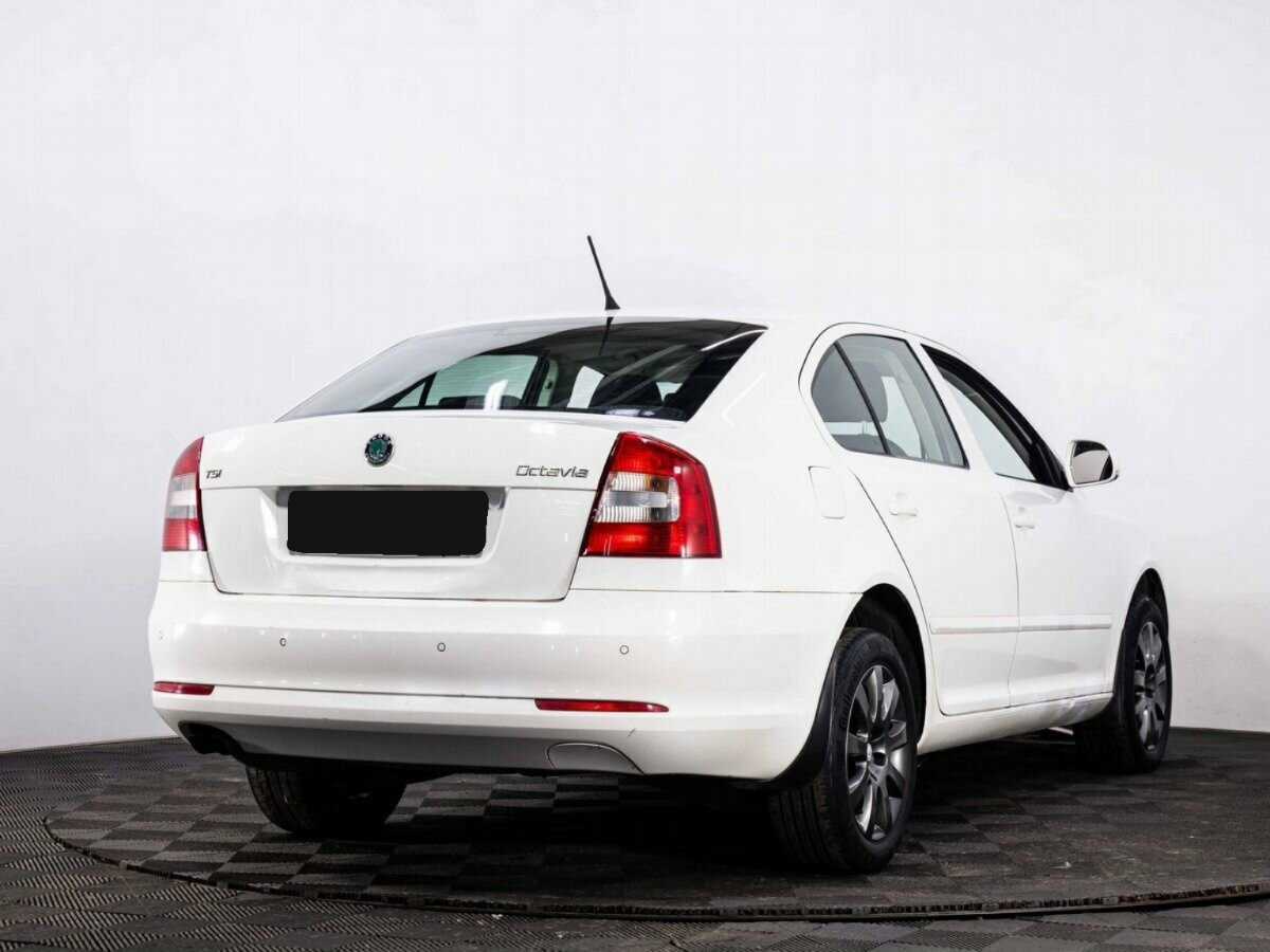 Skoda Octavia б/у, 2012, Механическая. Фото: #5